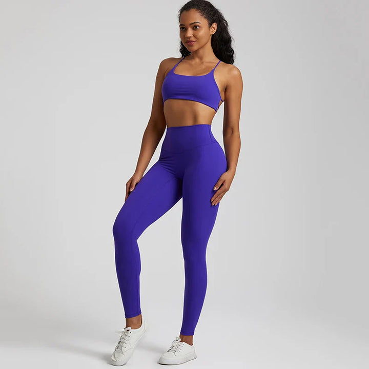 Buttery Soft Gym Set – Leggings & Backless Sports Bra Matching Outfit