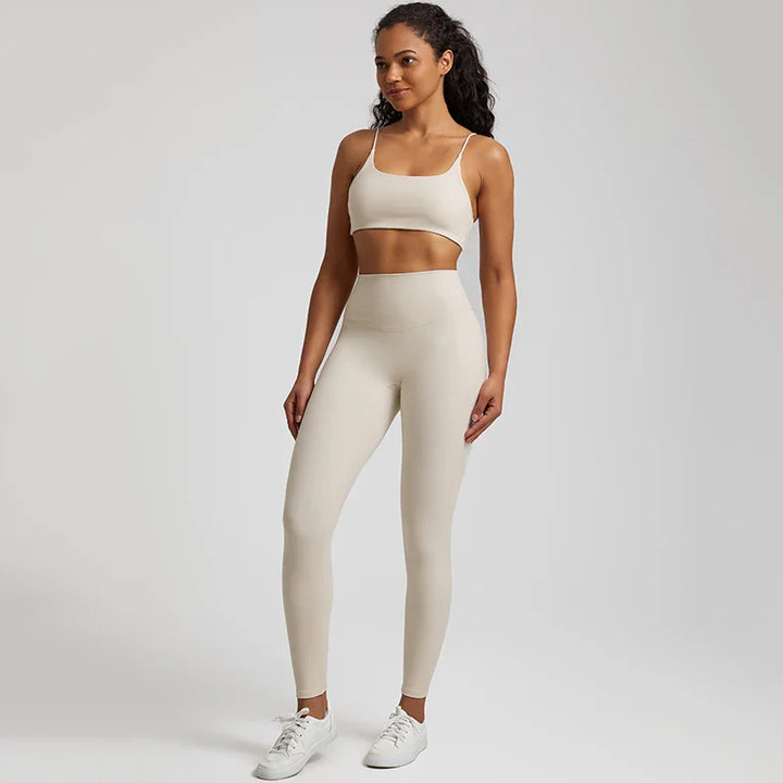 Buttery Soft Gym Set – Leggings & Backless Sports Bra Matching Outfit